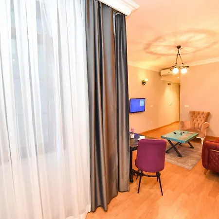 Royal Garden And Hotel Istanboel