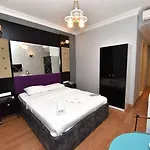 Royal Garden And Hotel Istanbul
