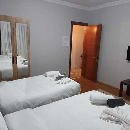 Royal Garden And Szálloda 3*
