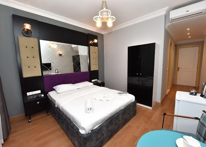 Royal Garden And Hotel Stambuł