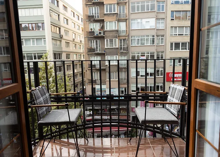 Hotel Royal Garden And Stambuł