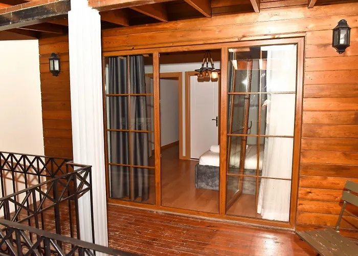 Royal Garden And Hotel