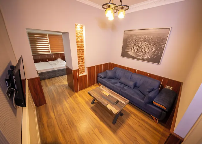 Royal Garden And 3* Stambuł