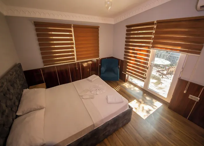 Hotel Royal Garden And Stambuł