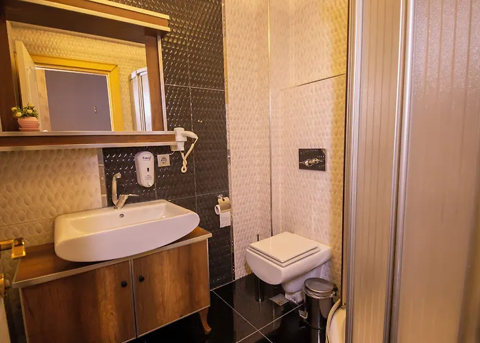 Hotel Royal Garden And Stambuł