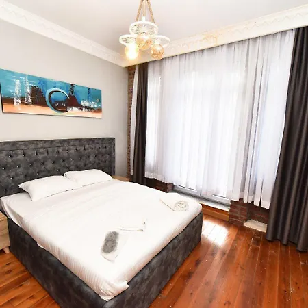 Royal Garden And Ξενοδοχείο 3*
