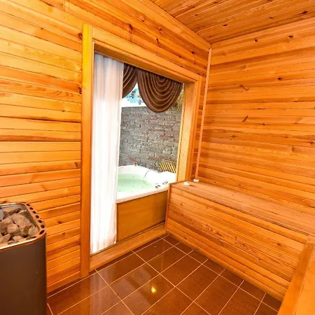 Hotel Royal Garden And